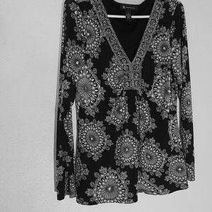 👀INC Embellished Mandala Pattern Top Sz XL